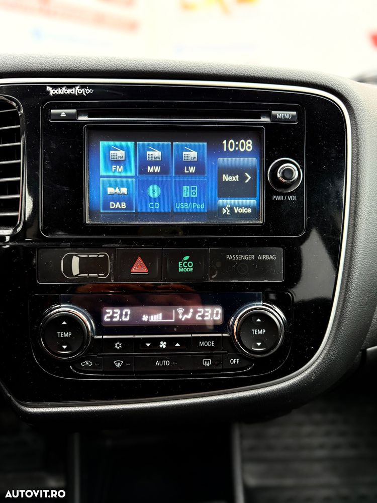 Mitsubishi Outlander 2.2 DI-D AS&G 6MT 4WD Invite A01 - 22