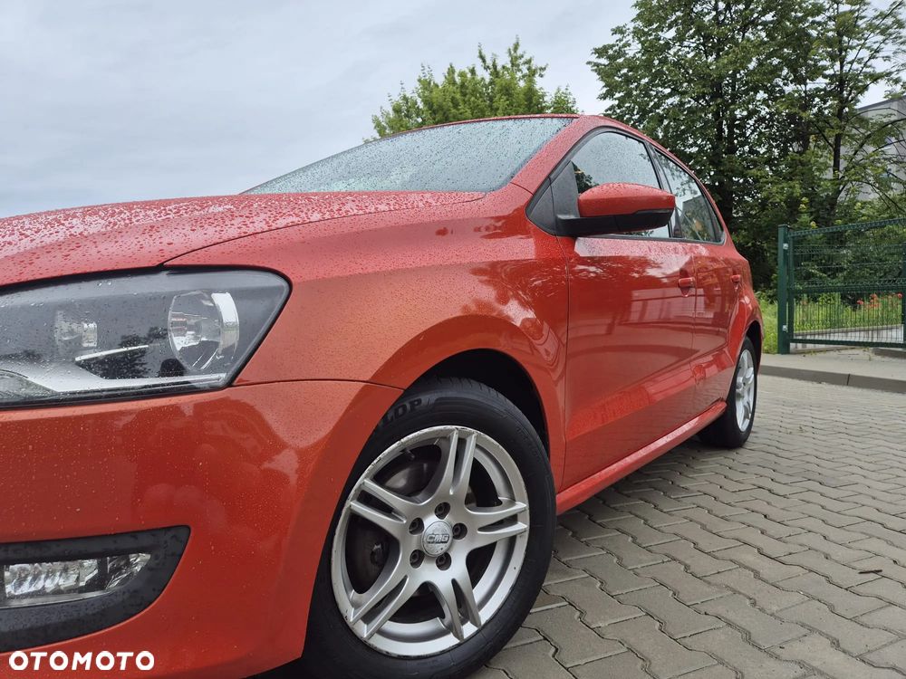 Volkswagen Polo 1.4 16V Trendline - 1