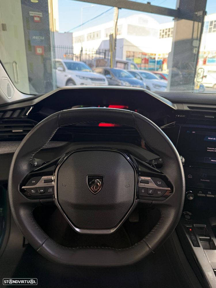 Peugeot 308 180 e-EAT8 Allure - 13