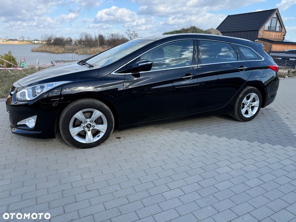 Hyundai i40 i40cw 1.7 CRDi Fifa World Cup Edition - 6