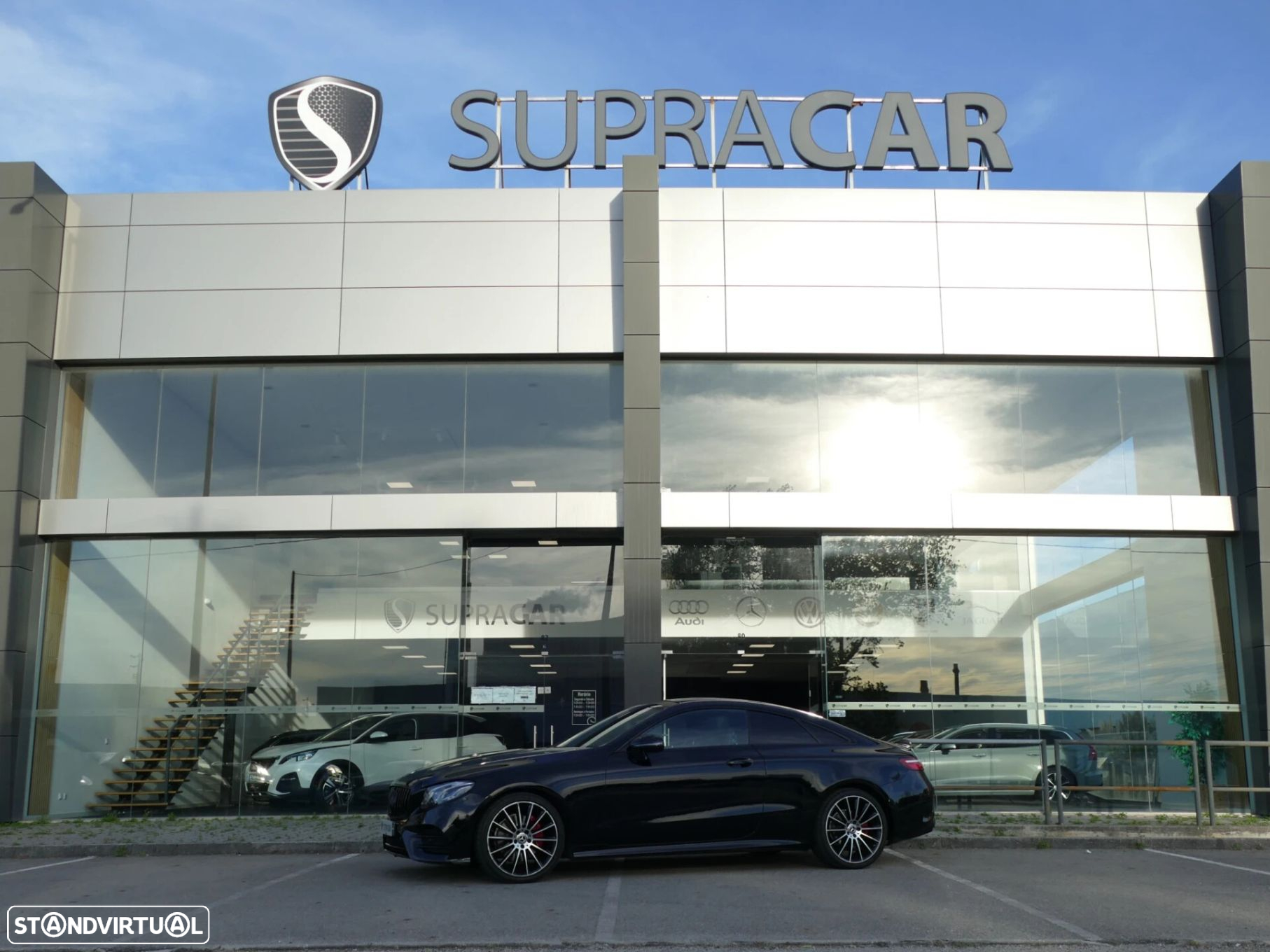 Mercedes-Benz E 220 d AMG Line - 39