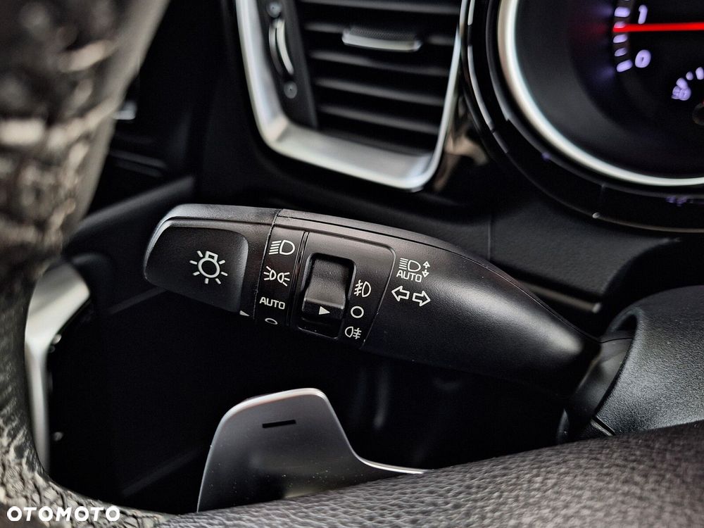 Kia Ceed 1.5 T-GDI L DCT - 32