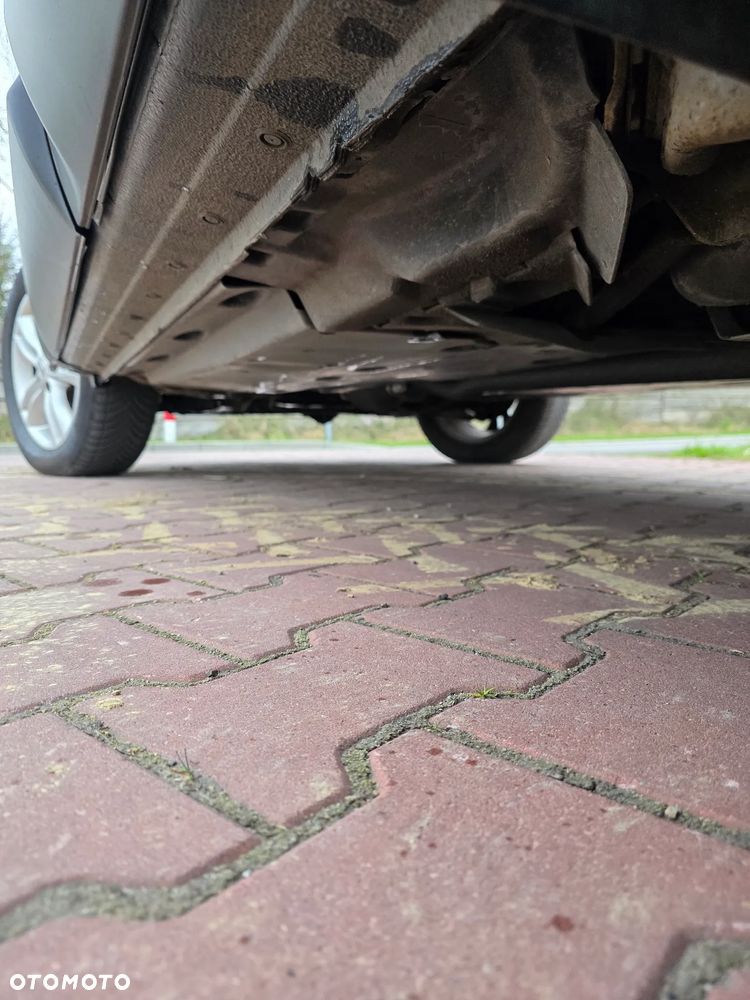 Nissan Qashqai 2.0 4x4 Acenta - 9