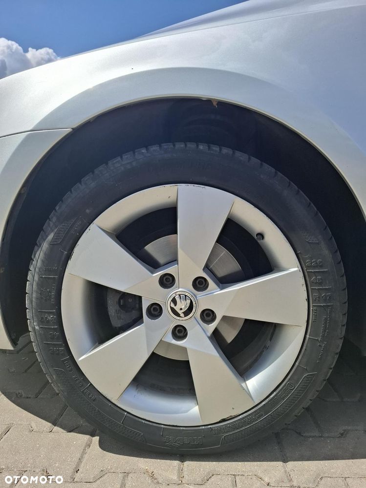 Skoda Octavia 1.6 TDI Elegance - 6