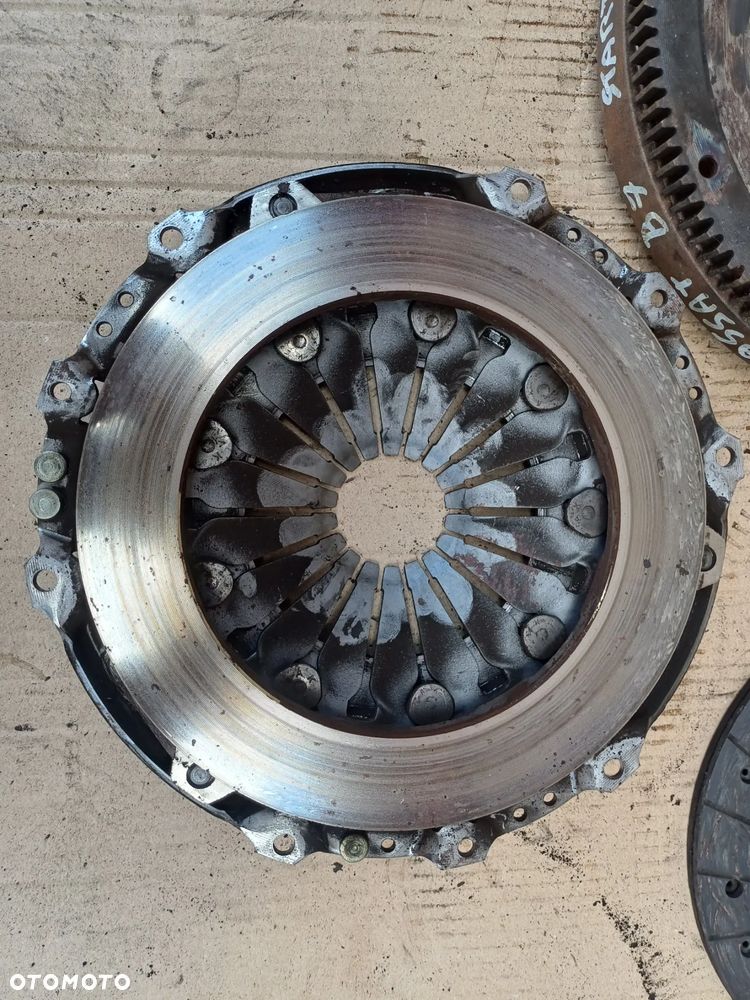Sztywne koło zamachowe sprzęgło VW Passat B7 Audi Seat 1.6 TDI start stop 038D/03L - 8