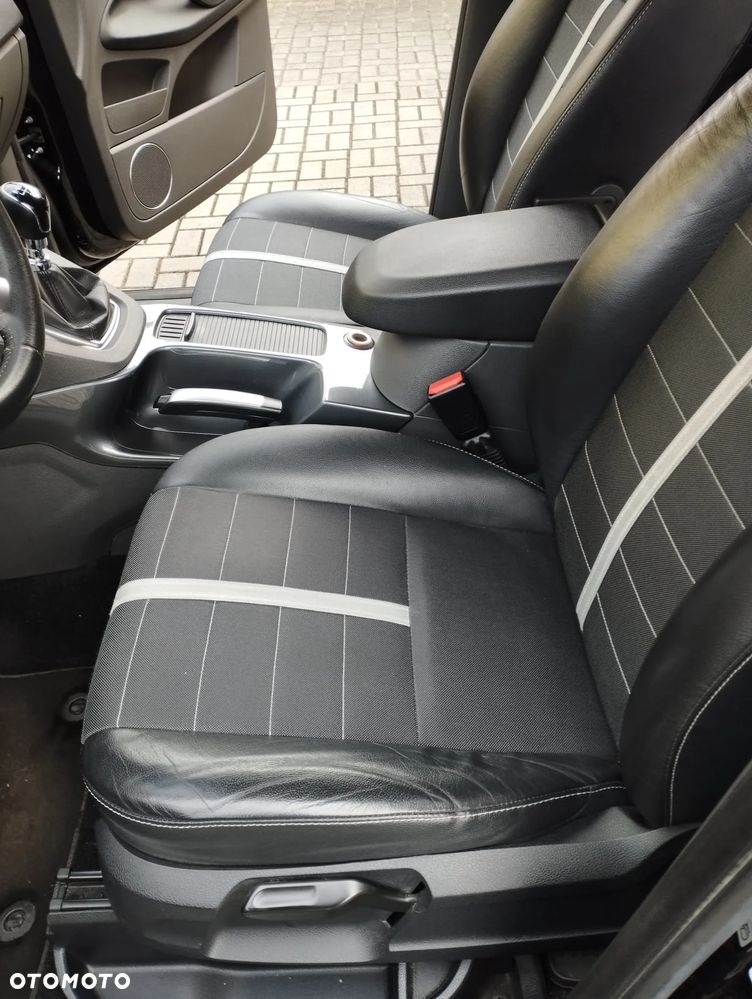 Ford Kuga 2.0 TDCi 4WD Titanium - 7