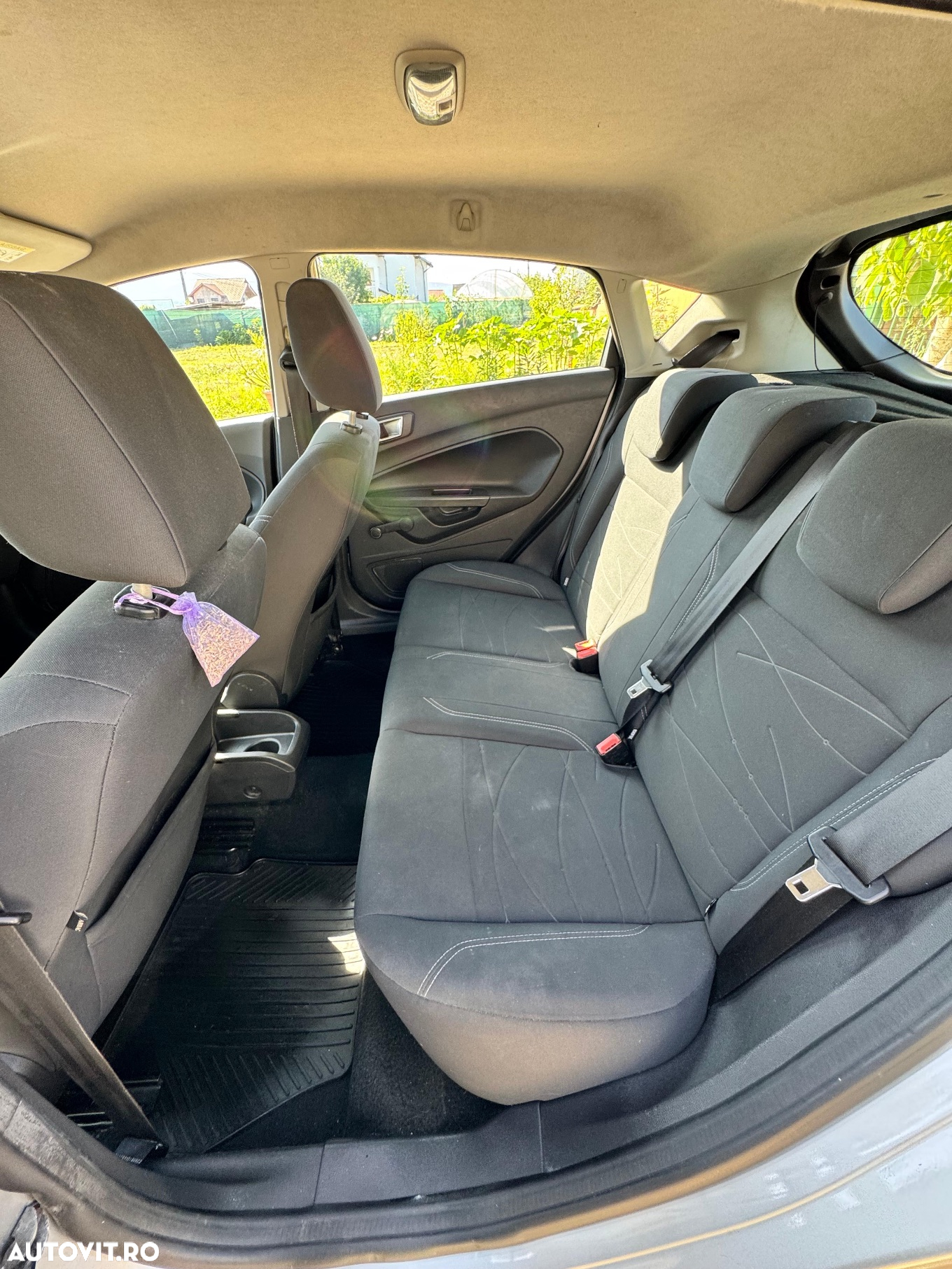 Ford Fiesta 1.5 TDCi DPF Trend - 11