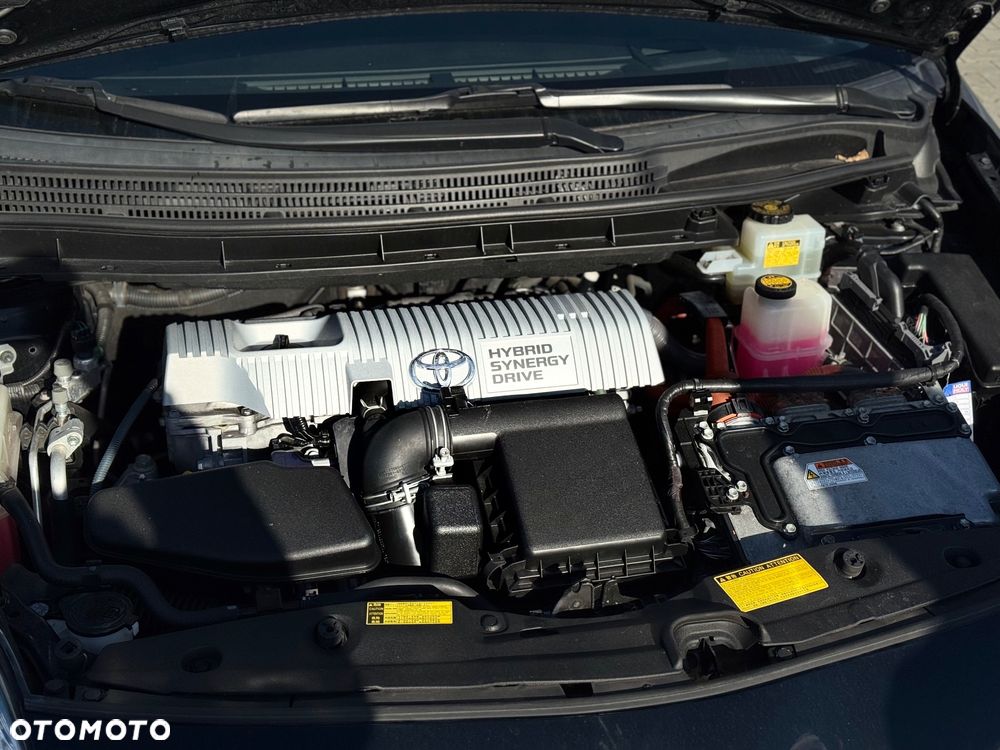 Toyota Prius - 17