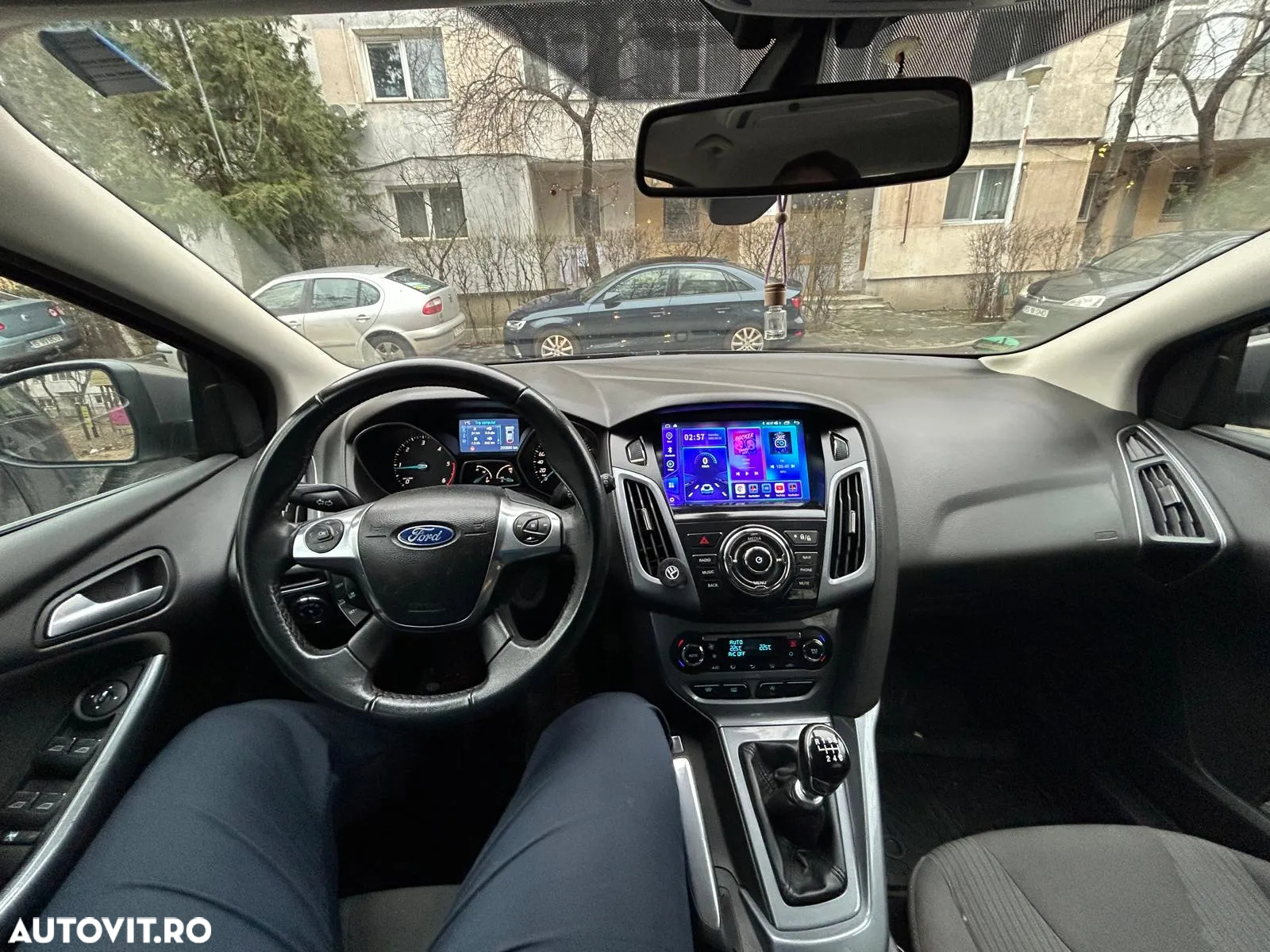Ford Focus - 12