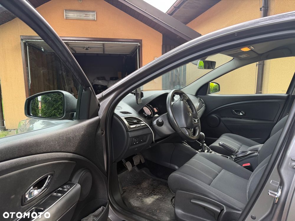 Renault Megane - 7
