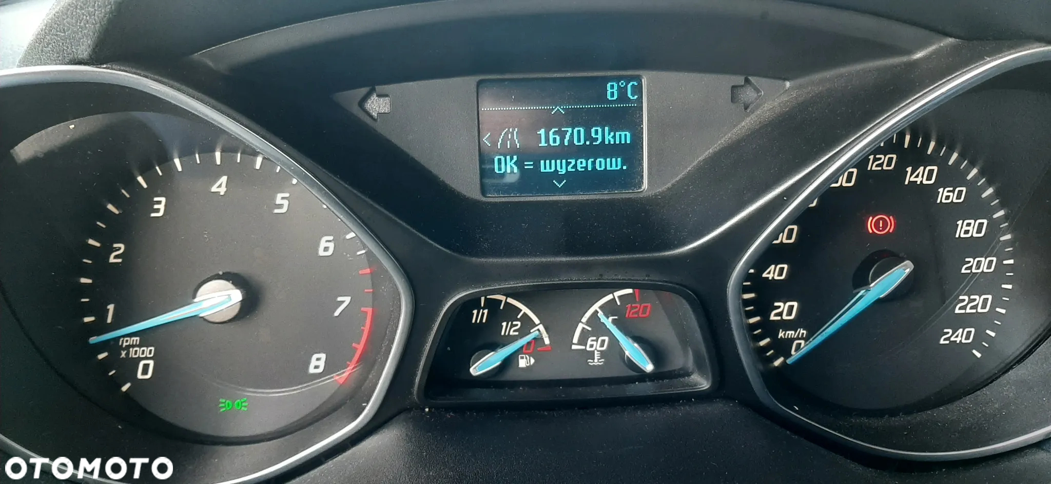 Ford Grand C-MAX - 37