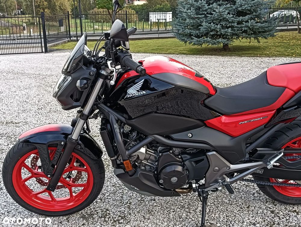Honda NC - 20