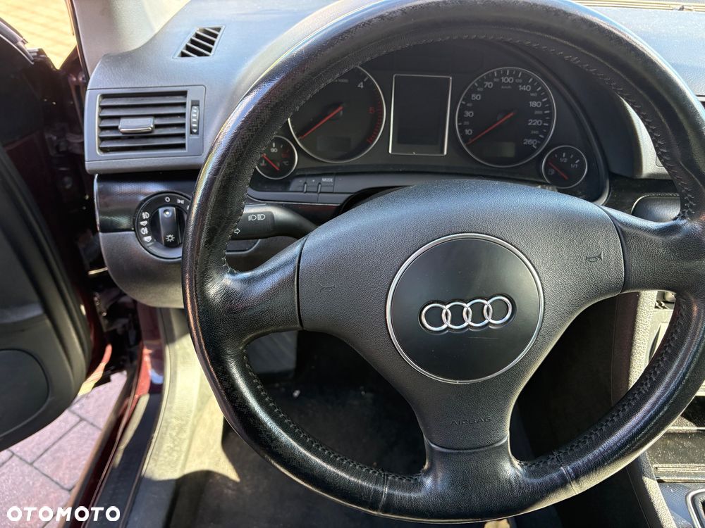 Audi A4 Avant - 6