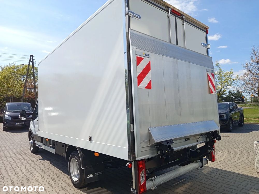 Ford Transit - 6