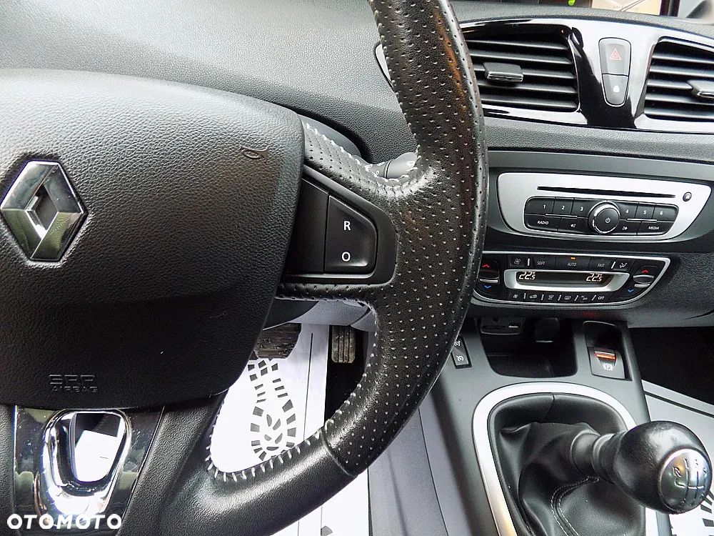 Renault Grand Scenic ENERGY TCe 115 S&S LIMITED - 12