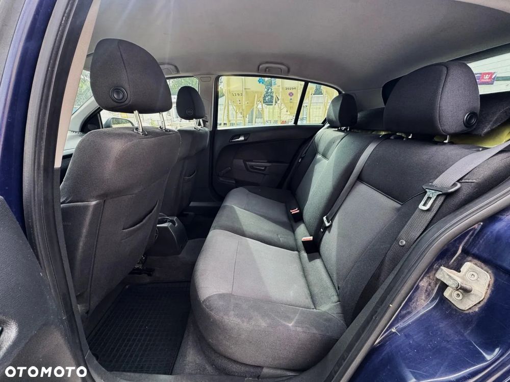 Opel Astra - 9