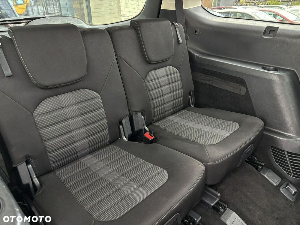 Ford Galaxy 2.0 TDCi Business - 27