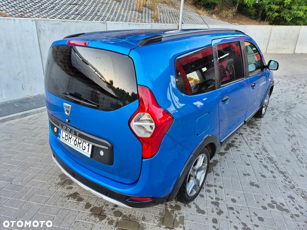 Dacia Lodgy 1.6 SCe Stepway S&S - 4