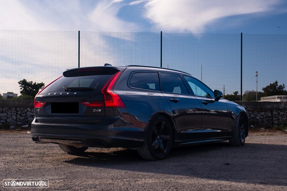 Volvo V90 2.0 D4 R-Design Geartronic - 5