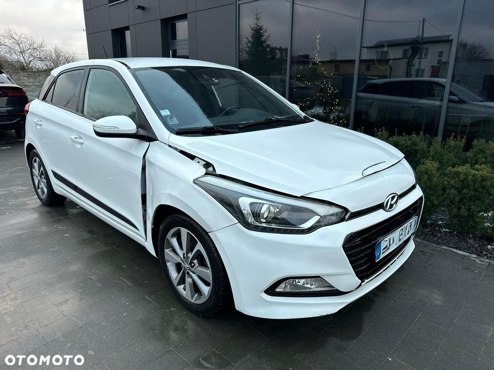 Hyundai i20 - 10