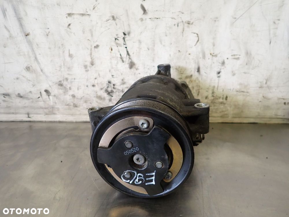 SPRĘŻARKA KLIMATYZACJI BMW E90   0915380 - 3
