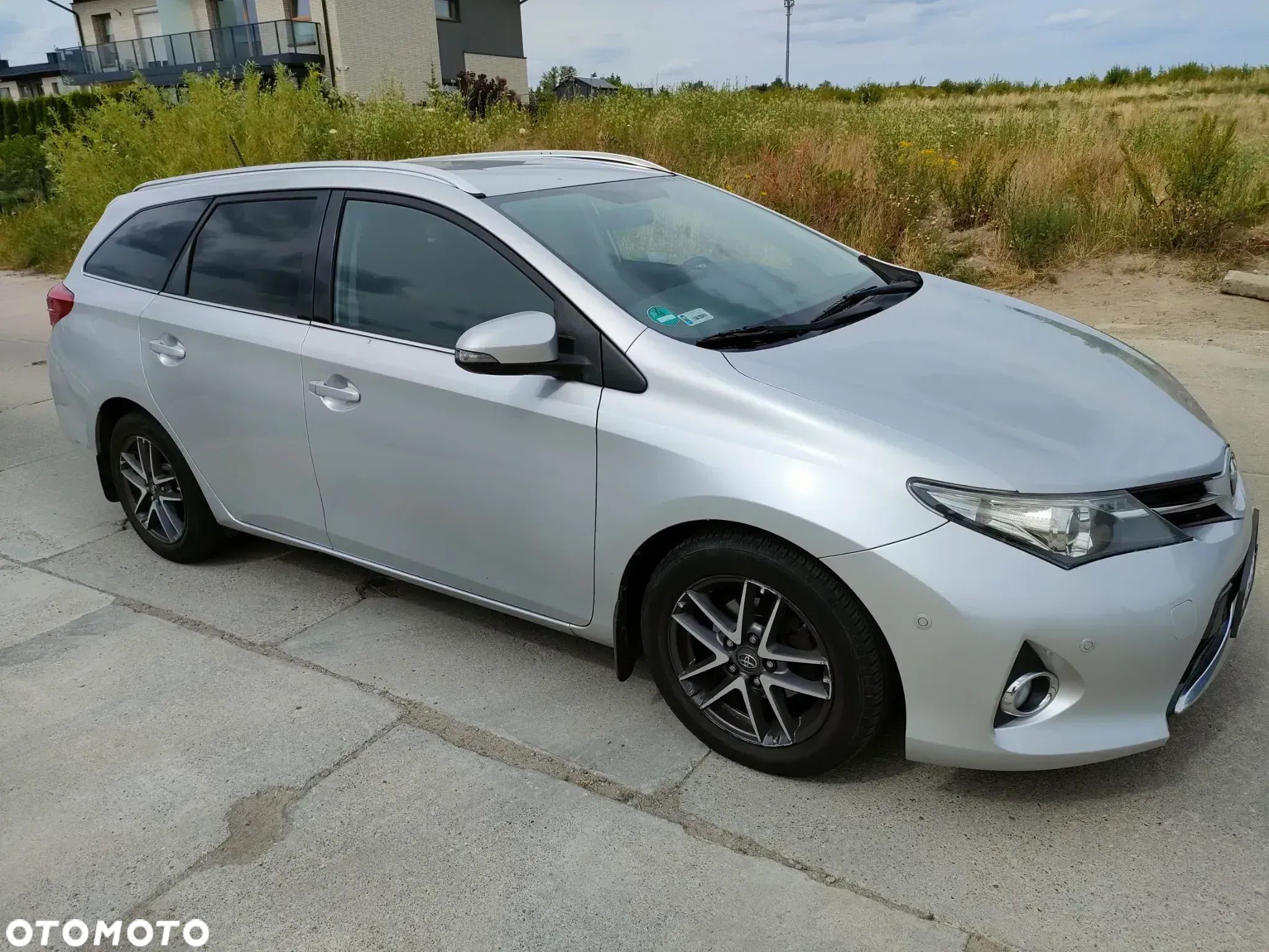 Toyota Auris 1.4 D-4D Business Edition - 1
