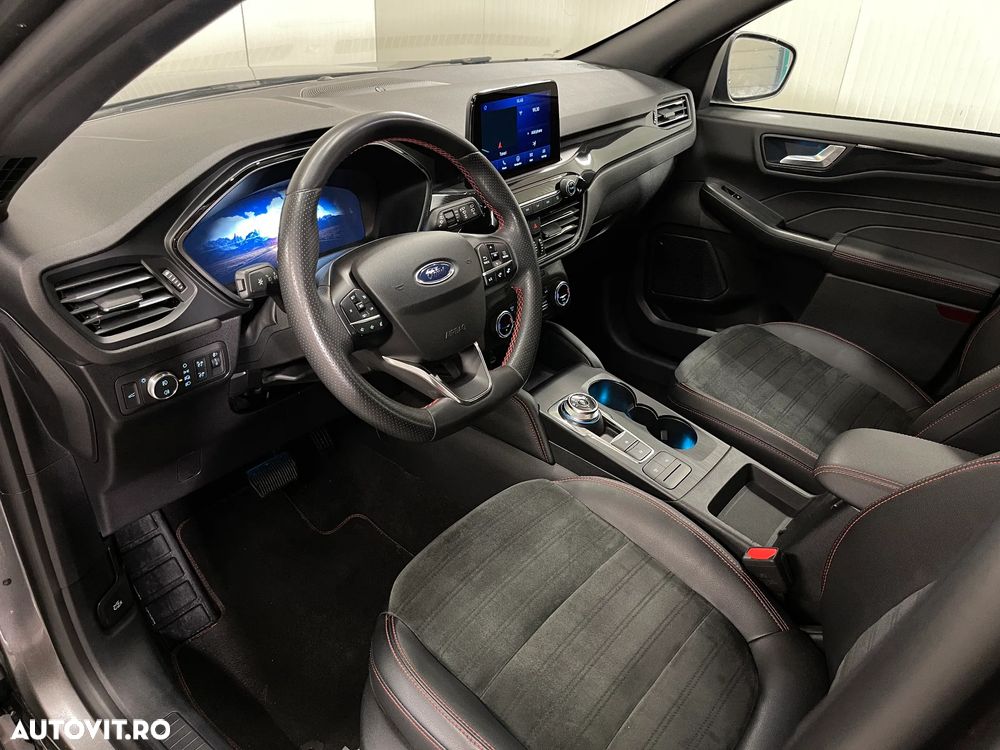 Ford Kuga 2.5 Duratec FHEV 4x4 ST-LINE - 6