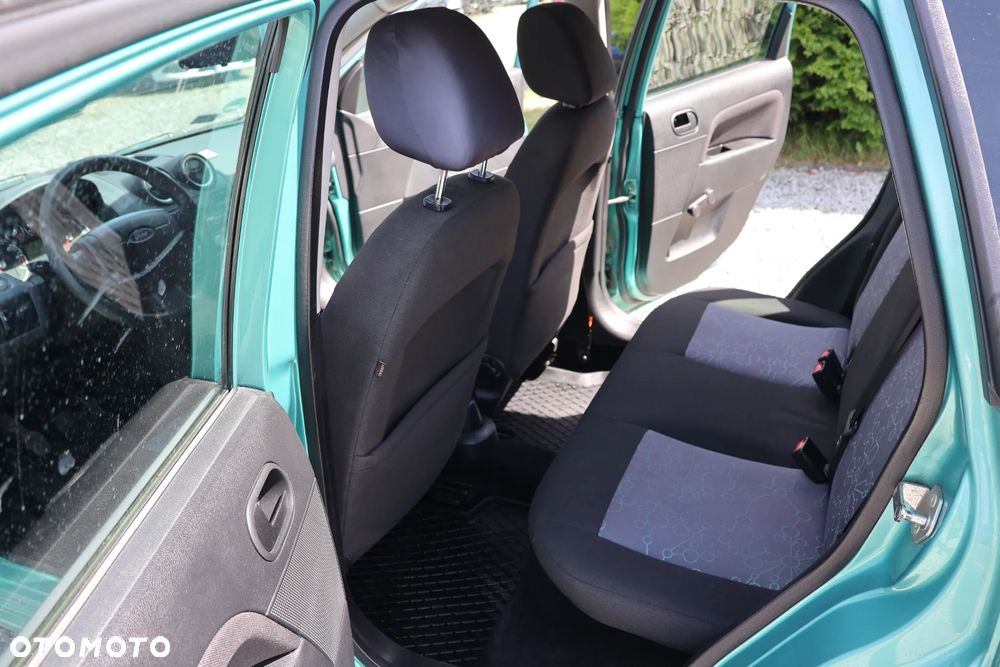 Ford Fiesta 1.3 Style - 9