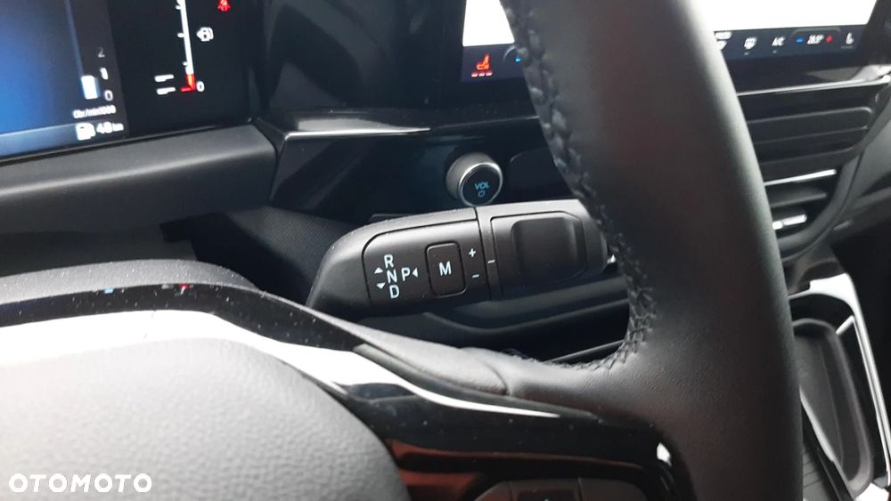 Ford Tourneo Custom 2.0 EcoBlue 320 L2 Titanium - 26