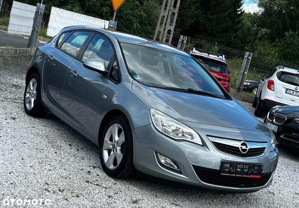 Opel Astra - 2