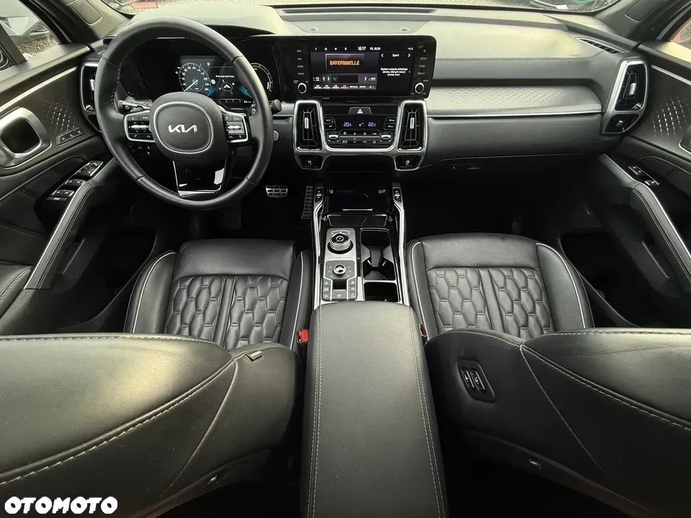 Kia Sorento 1.6T-GDI PHEV AWD OPF Platinum - 33