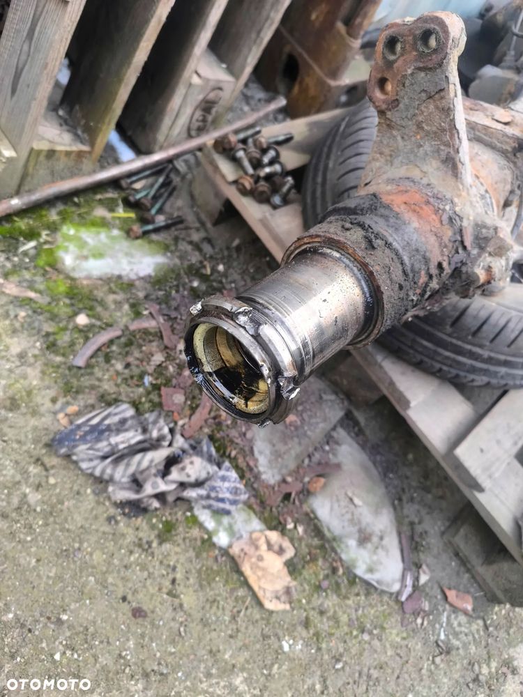 zacisk hamulcowy silownik tylny tarcza hamulcowa Półosie napędowe piasty MAN L2000 LE '93-'06 8.163 10.180 Legnica - 14