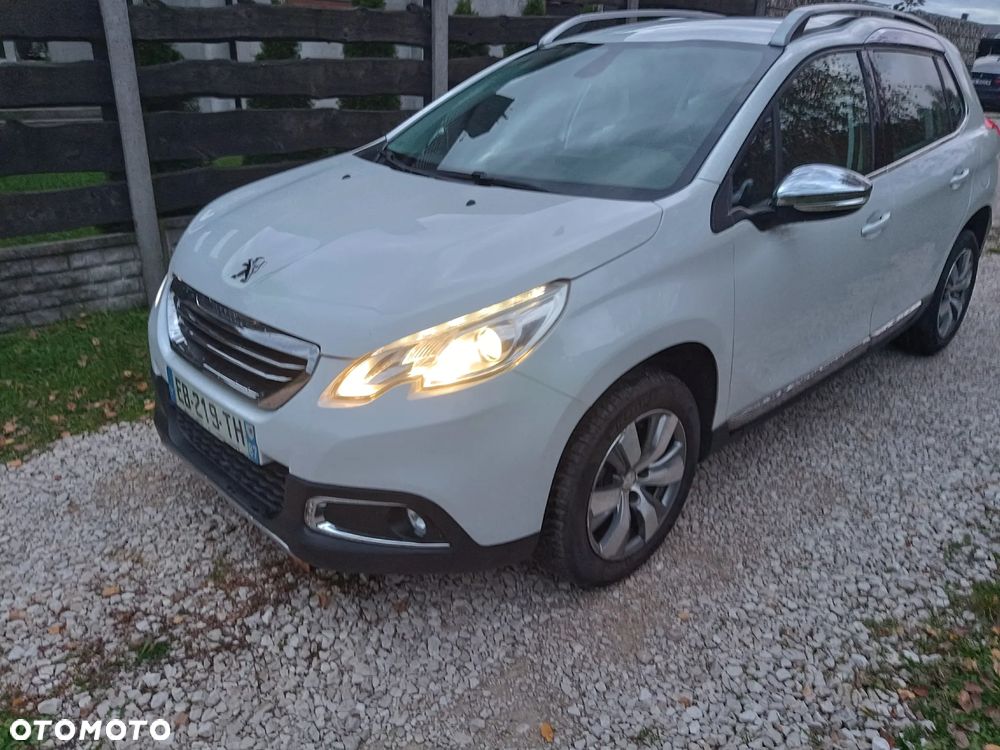 Peugeot 2008 BlueHDi 100 STOP & START Allure - 3