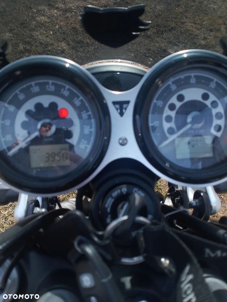 Triumph Speed Twin - 7