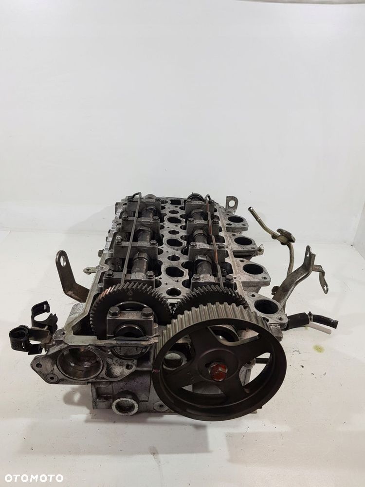 głowica silnika mitsubishi l200 2.5 did 4d56u - 6