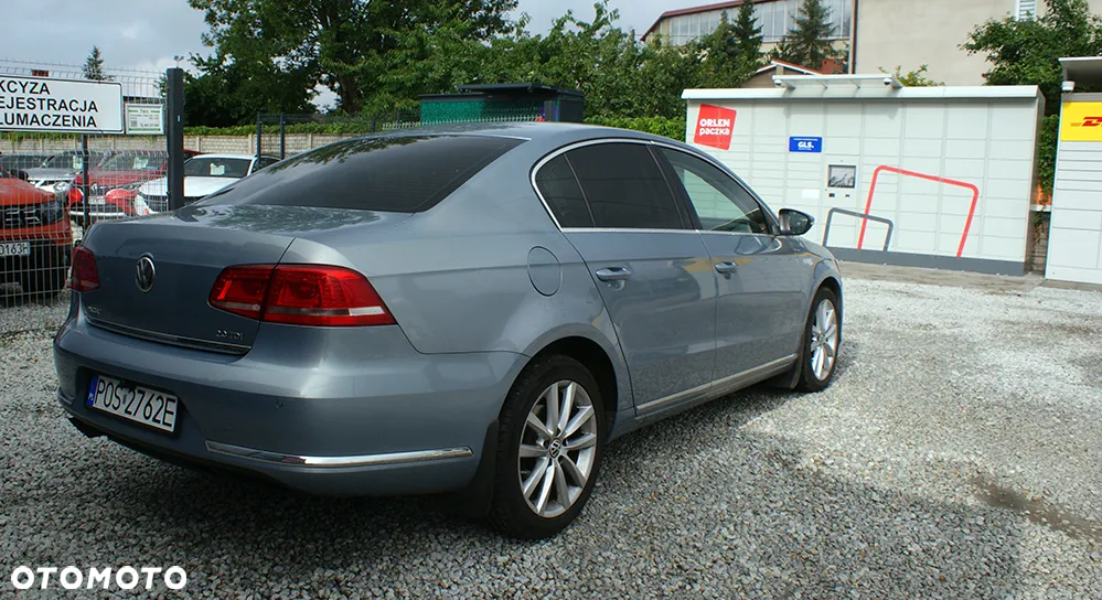 Volkswagen Passat 2.0 TDI Highline DSG - 6