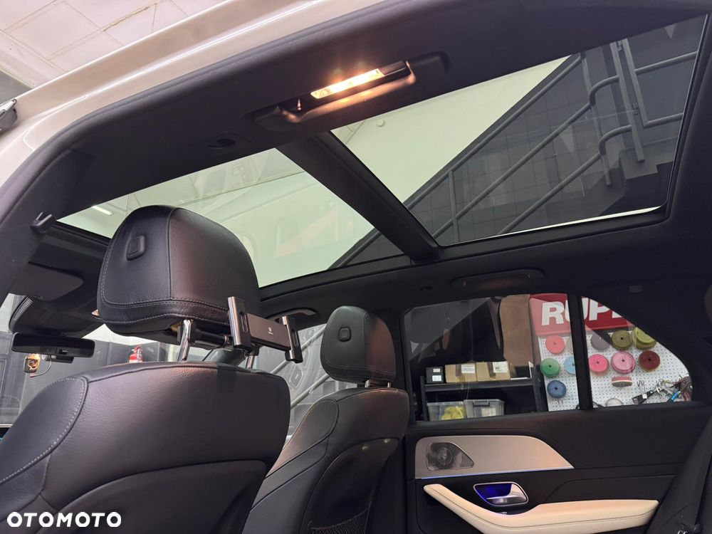 Mercedes-Benz GLE - 11