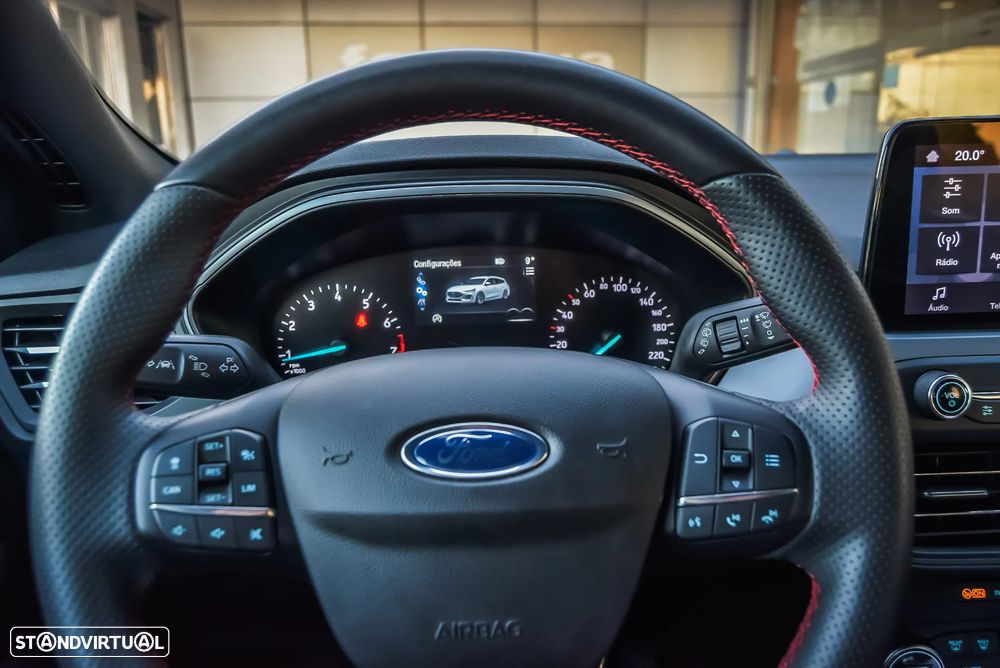 Ford Focus SW 1.0 EcoBoost MHEV ST-Line - 27