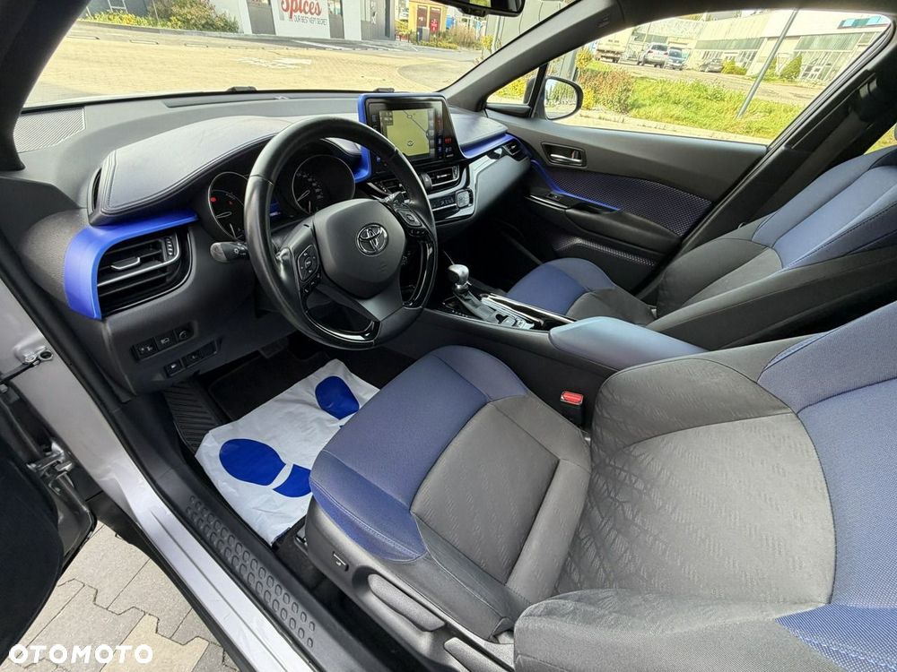 Toyota C-HR - 19