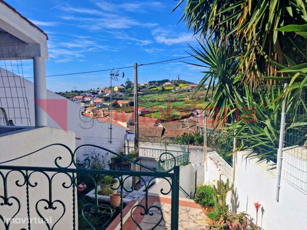 Moradia em Fetais - Grande imagem: 2/7
