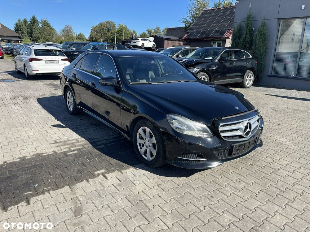 Mercedes-Benz Klasa E 200 BlueTEC 7G-TRONIC - 2