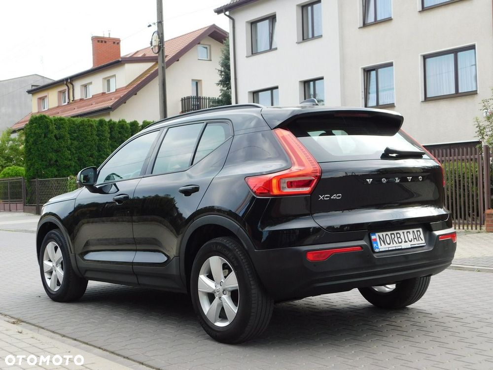 Volvo XC 40 - 4