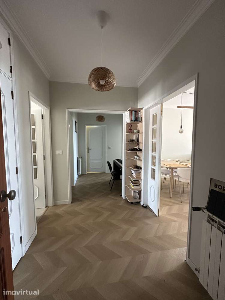 Apartamento T2+1 com Vista Mar - Grande imagem: 5/21