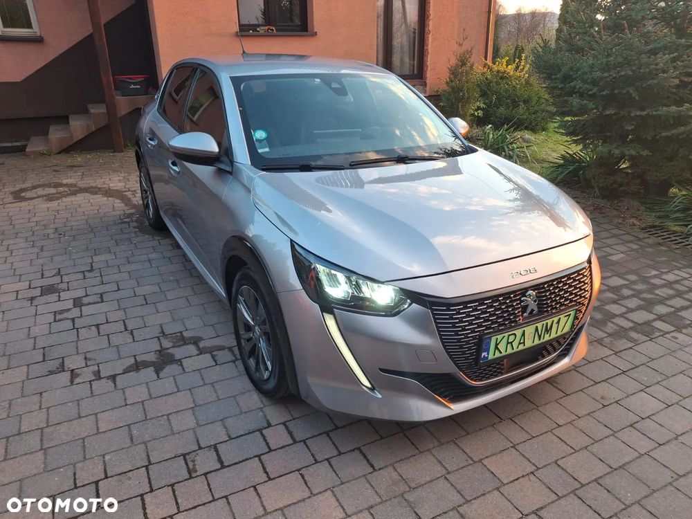 Peugeot 208 Elektromotor 136 Allure - 2