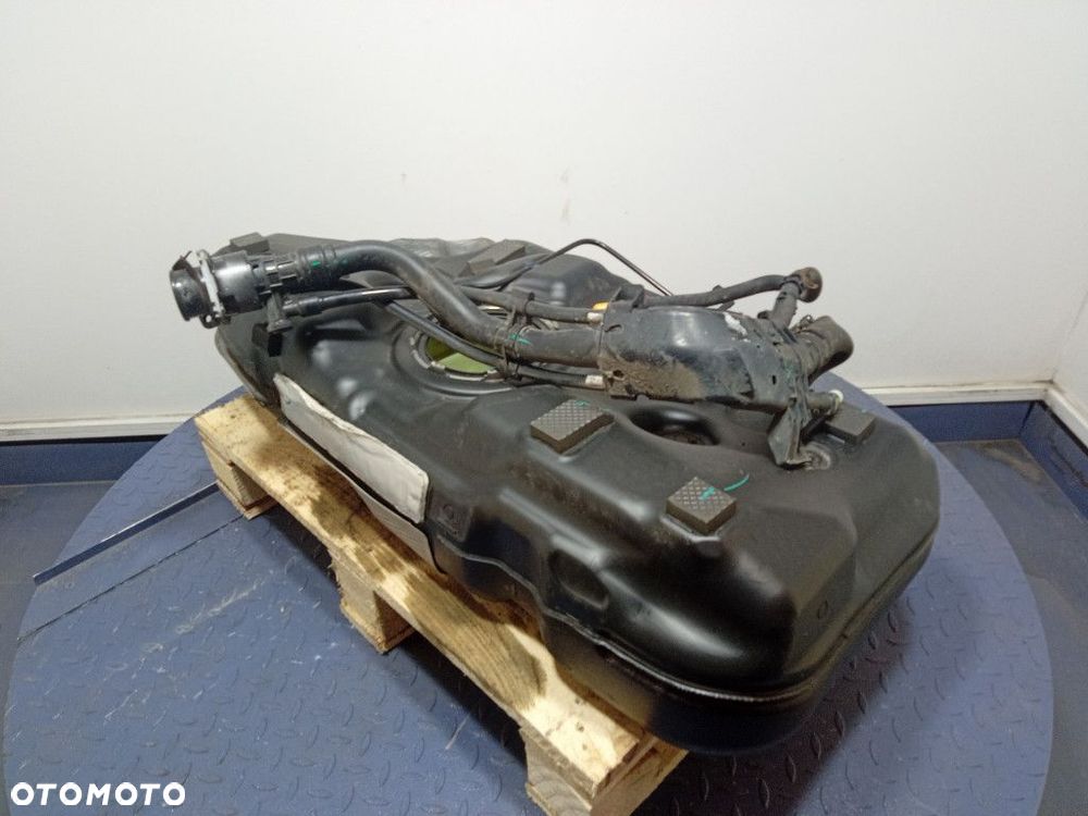 HYUNDAI I30 III 1.5 T-GDI ZBIORNIK BAK PALIWA 31171G4950 - 3
