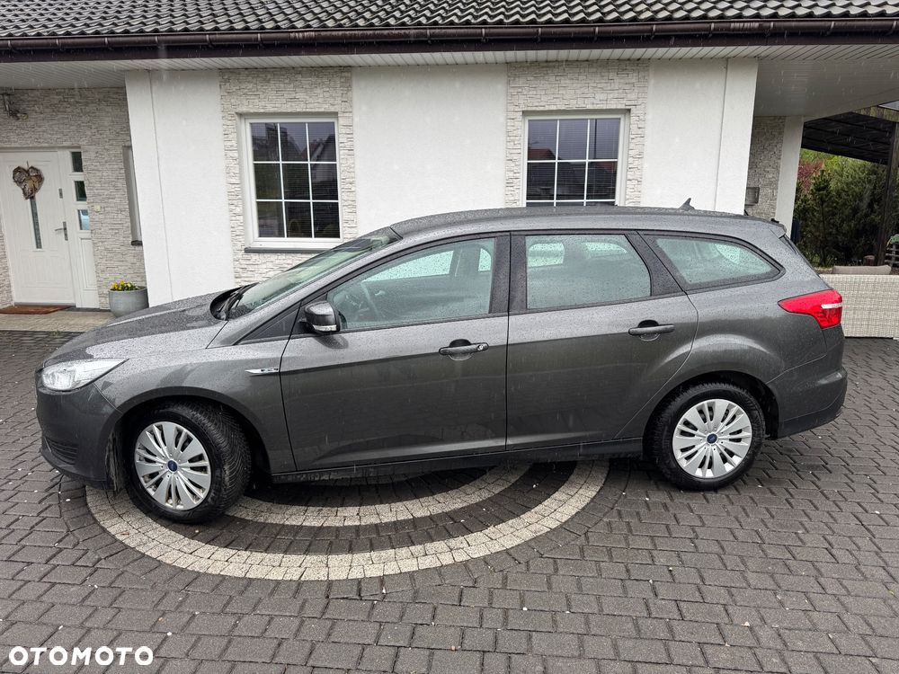 Ford Focus 1.0 EcoBoost Titanium - 10