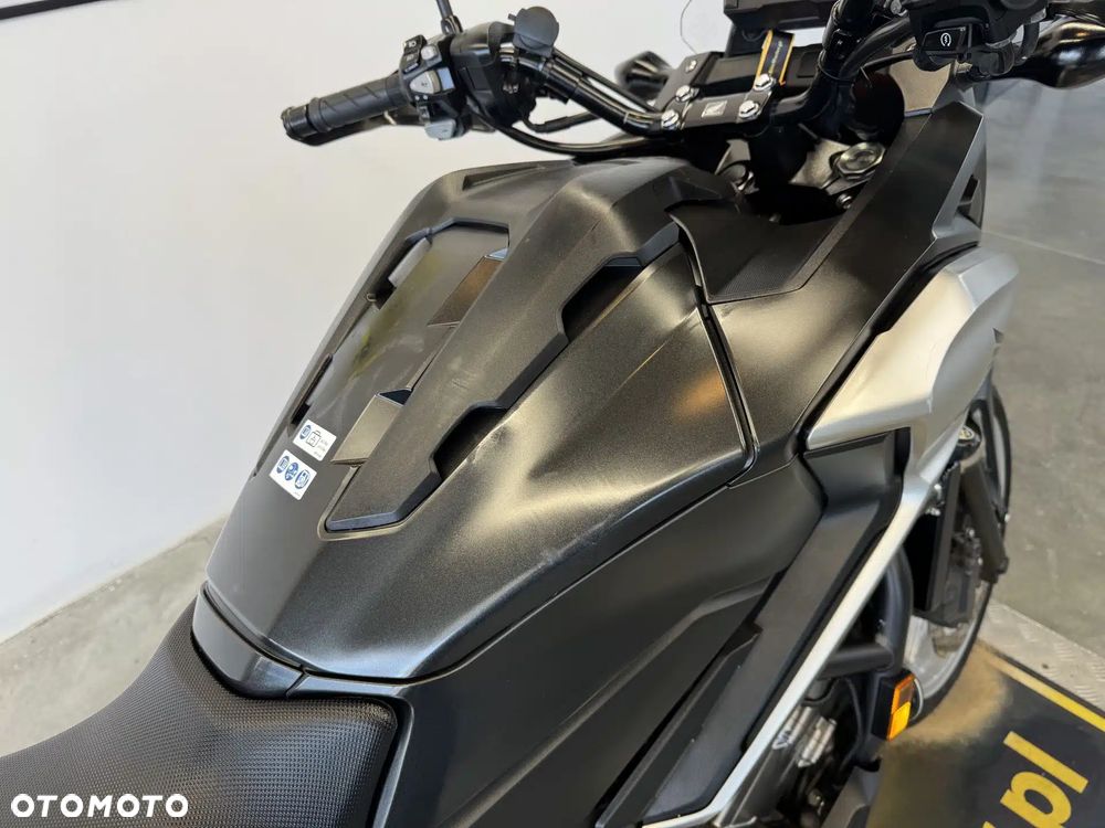Honda NC - 16