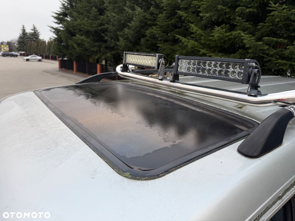 Toyota Land Cruiser - 16