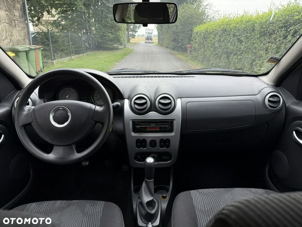 Dacia Sandero 1.2 16V 75 Celebration - 17