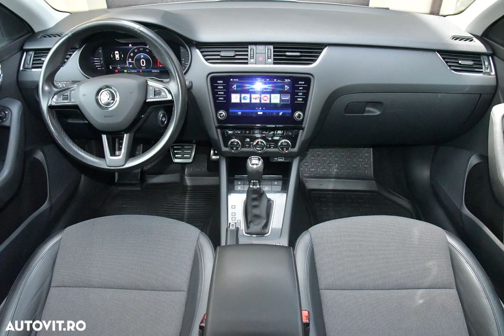 Skoda Octavia 2.0 TDI DSG 4X4 Style - 35
